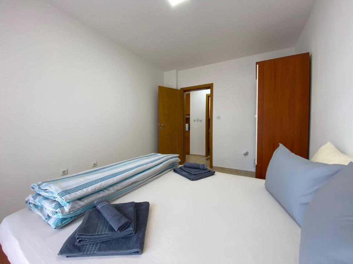One Bedroom Apartment Anita А15 Сонячний Берег Екстер'єр фото