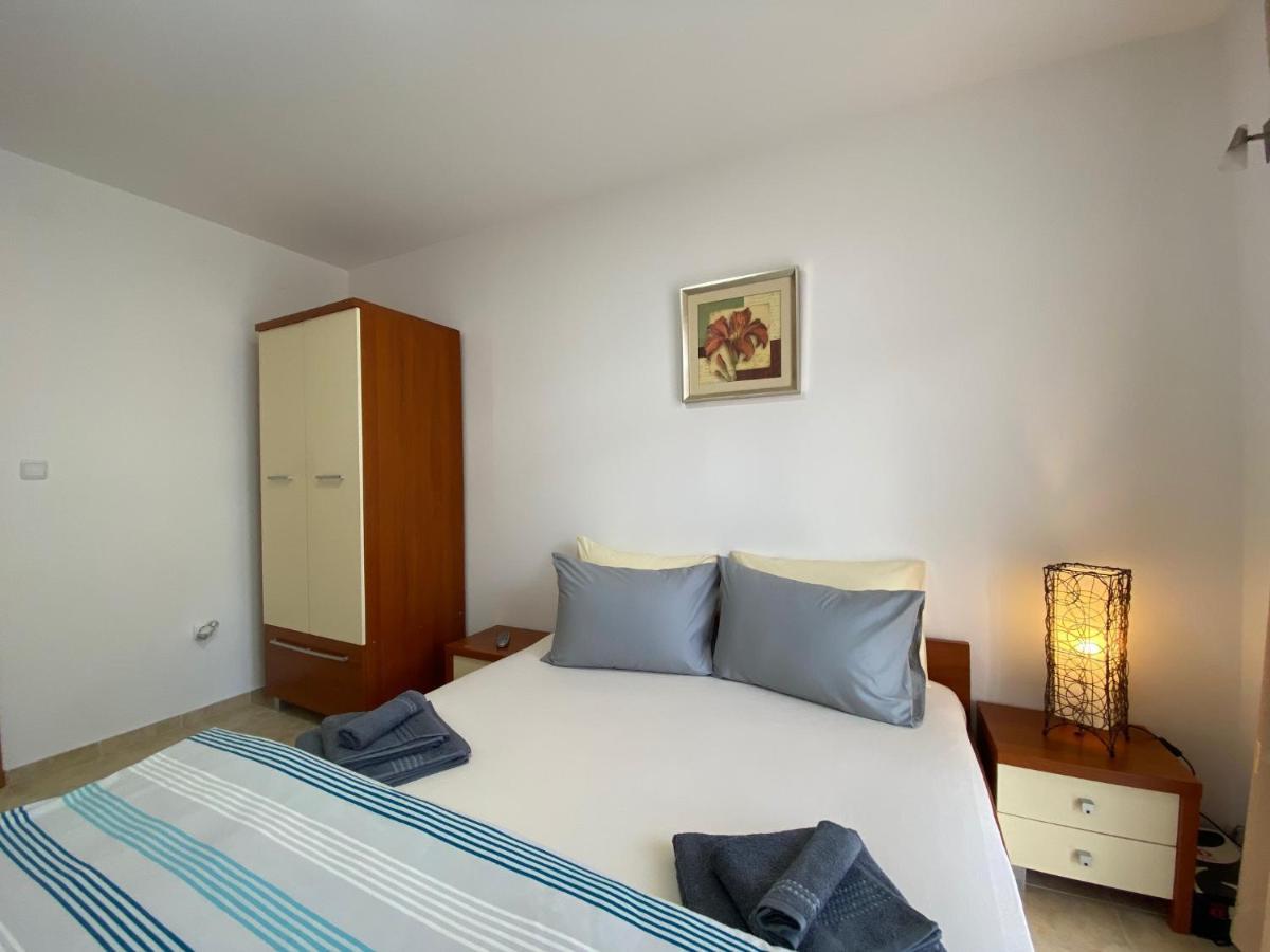 One Bedroom Apartment Anita А15 Сонячний Берег Екстер'єр фото