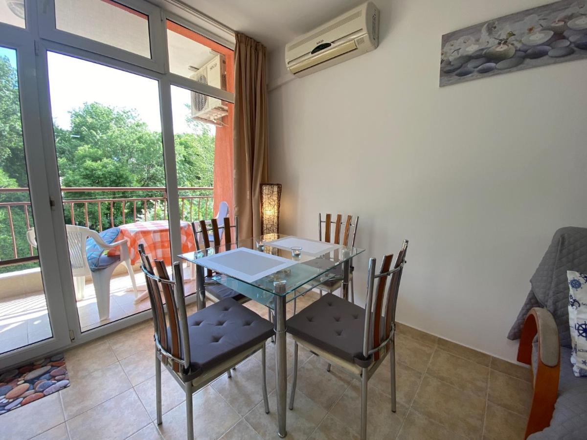 One Bedroom Apartment Anita А15 Сонячний Берег Екстер'єр фото
