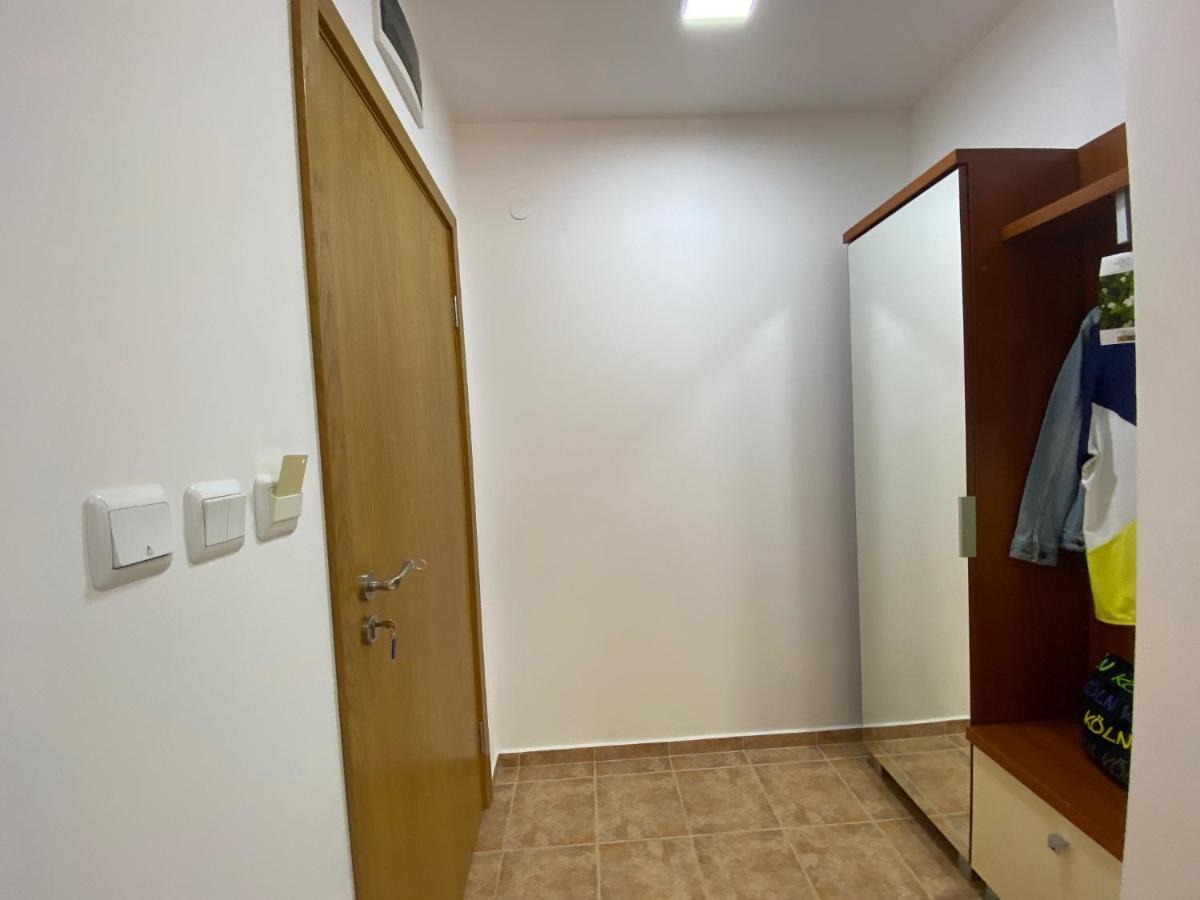 One Bedroom Apartment Anita А15 Сонячний Берег Екстер'єр фото