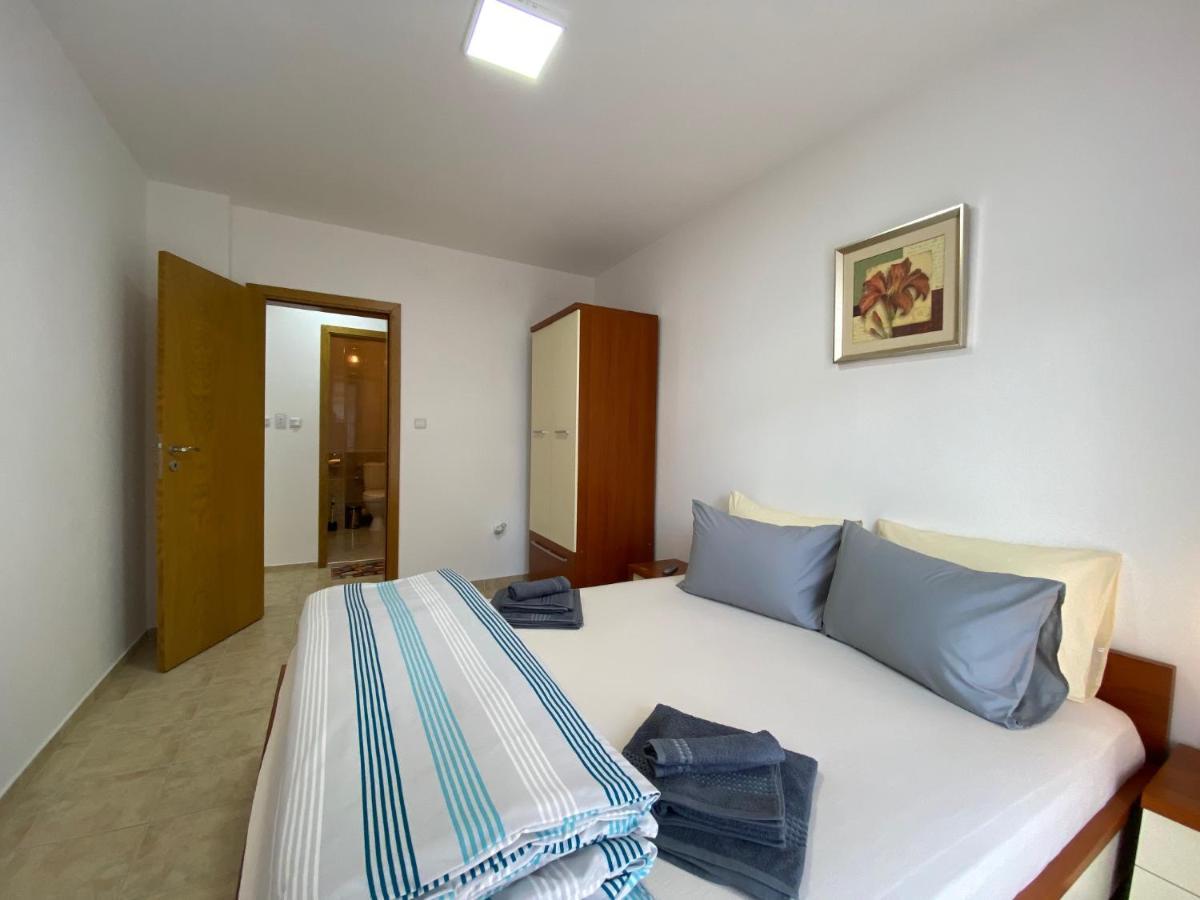 One Bedroom Apartment Anita А15 Сонячний Берег Екстер'єр фото